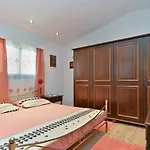 Apartman Vrcevan 811 *