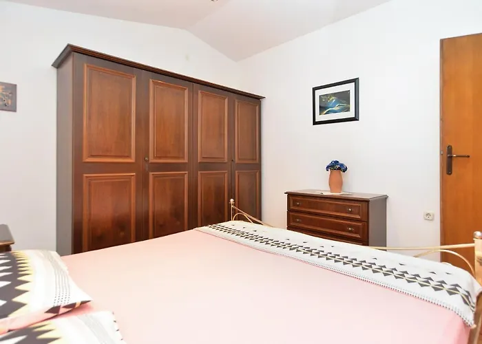 Apartmán Vrcevan 811 *