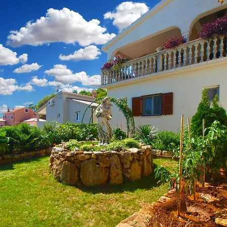 Apartment Vrcevan 811 Medulin