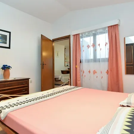 Apartamento Vrcevan 811 Medulin